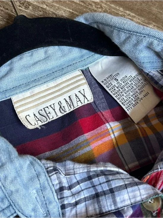 90’sCasey & Max Women's Patchwork Plaid Sleeveless Button Tank with Denim Collar - Picture 5 of 7